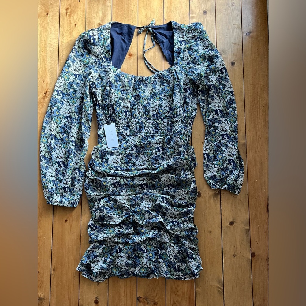 Astr Floral Ruched Mini Dress in Navy and Green